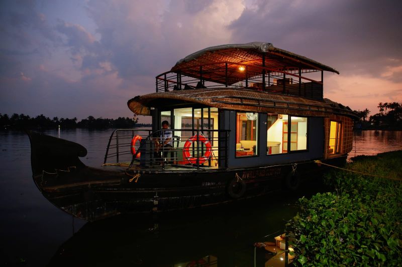 Houseboat Cover