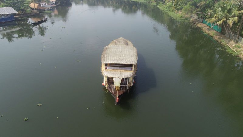 Houseboat cover