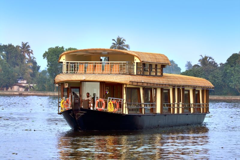 Houseboat image