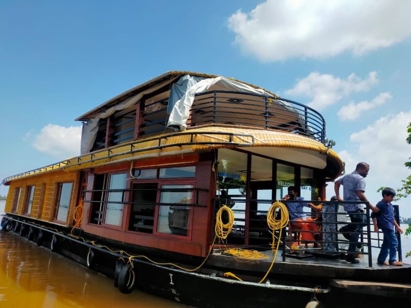 Houseboat cover