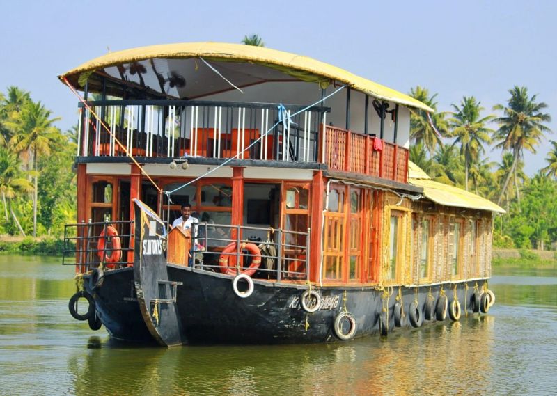 Houseboat cover