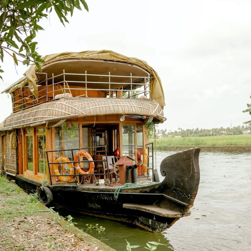 Houseboat cover