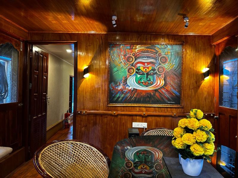 Houseboat image