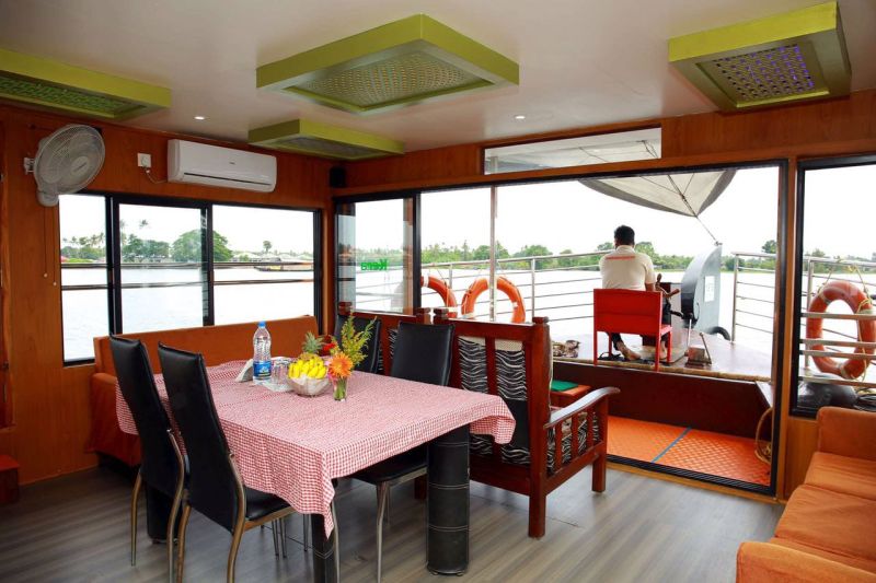 Houseboat cover