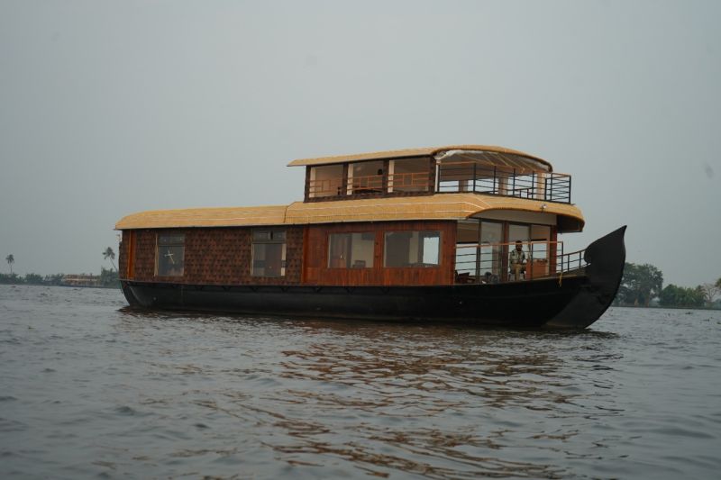 houseboat cover