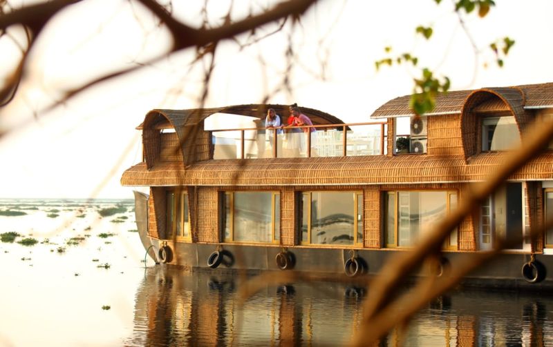 Houseboat cover